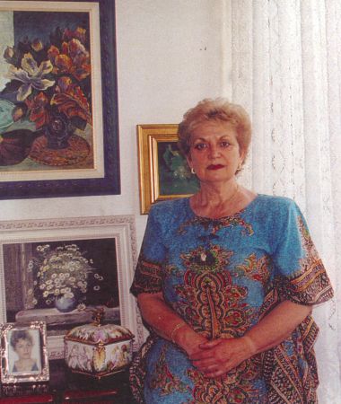 Ci-dessus, Madame Esperanza L. Gonzlez