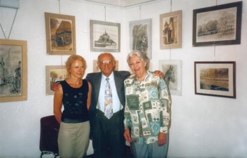 Maurice et Dame Gibert avec Michelle Petit (Photo J Gine)